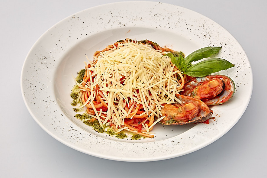 С гребешком, креветками и кальмарами